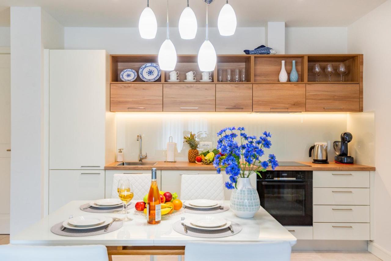 Lustica Apartments Central Τίβατ Εξωτερικό φωτογραφία