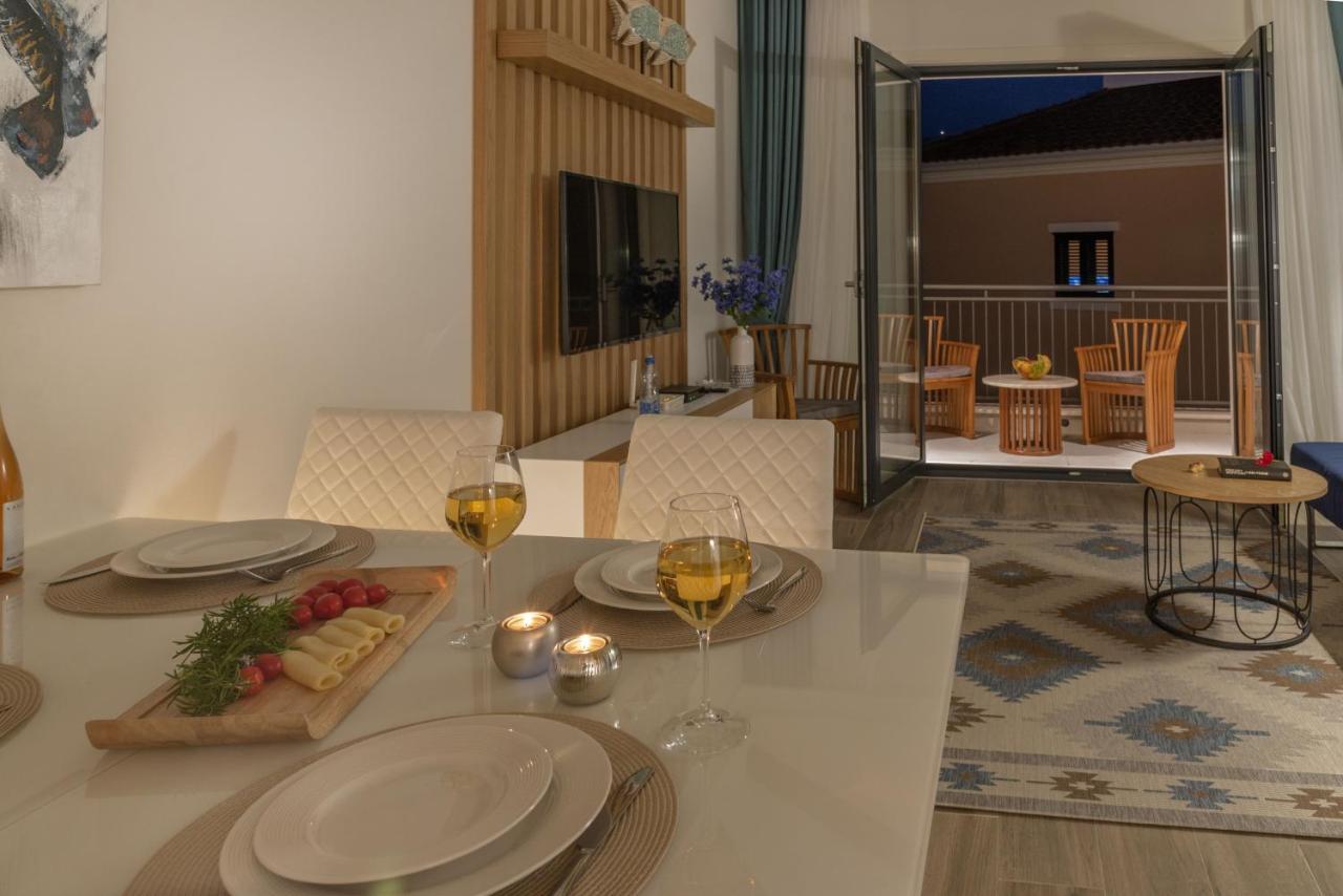 Lustica Apartments Central Τίβατ Εξωτερικό φωτογραφία