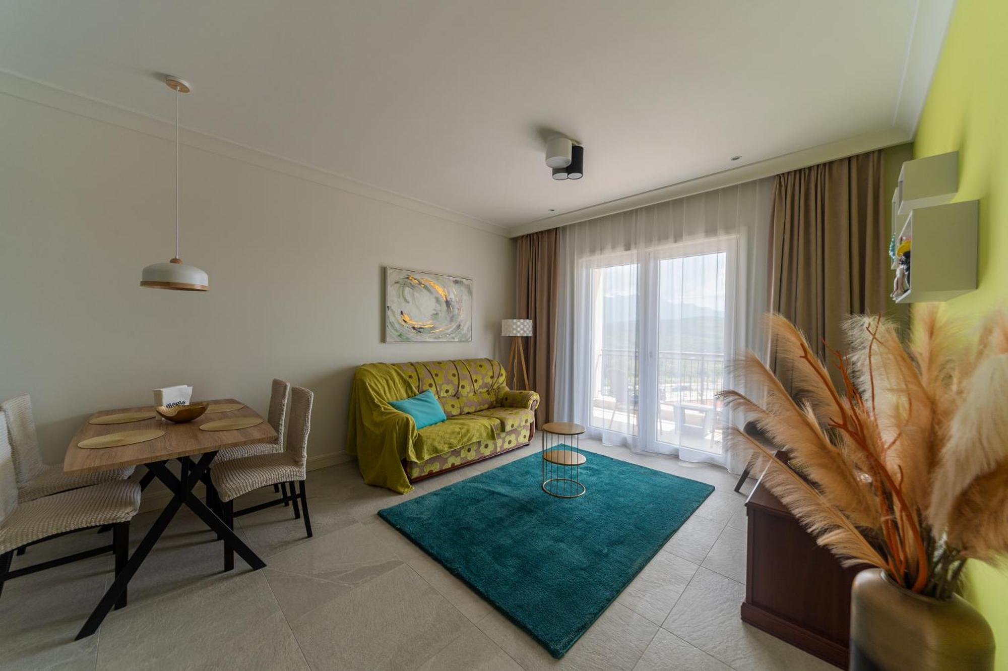 Lustica Apartments Central Τίβατ Εξωτερικό φωτογραφία